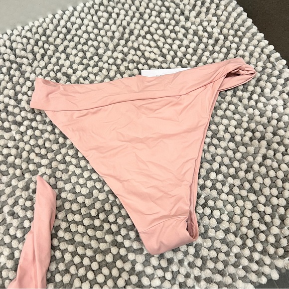 NWT WeWoreWhat Claudia Bikini Top and Bottom - Picture 5 of 10